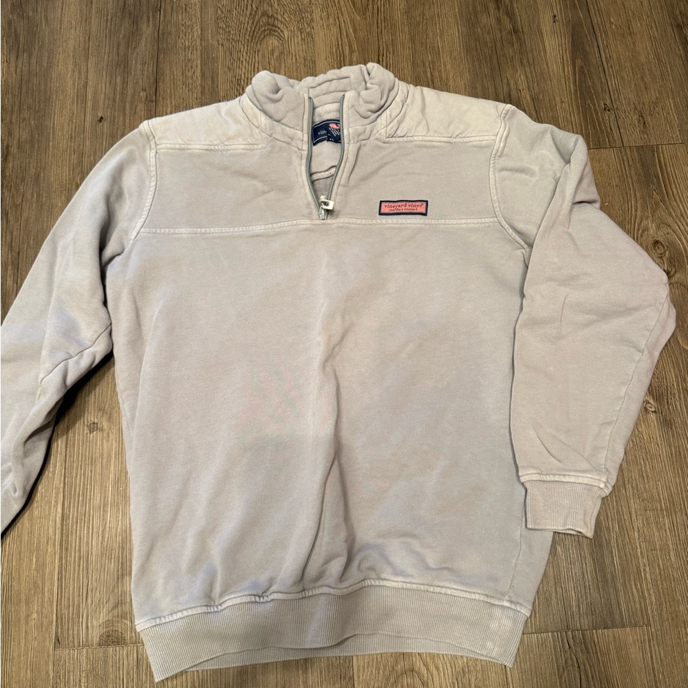Vineyard Vines mens XS sweatshirt